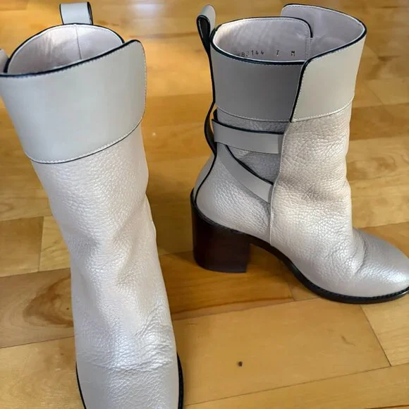 Stuart Weitzman Taupe Leather Block Heel Ankle Boots - Picture 7 of 9